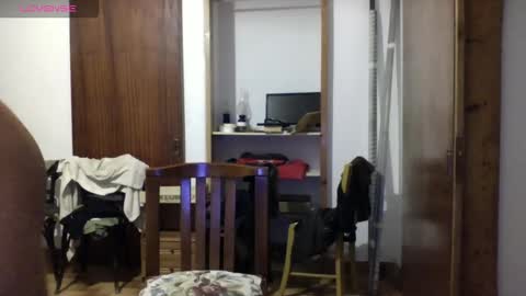 Snapshot of mynakedbeach chatting on 10/12/25, 03:38 Bi sexy guy lovense hush is on private is open or password show tip if you like. online show from 10/12/25, 03:38