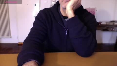 Snapshot of mynakedbeach chatting on 01/18/26, 07:34 Bi sexy guy lovense hush is on private is open or password show tip if you like. online show from 01/18/26, 07:34