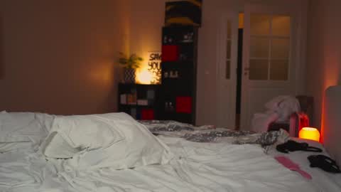 Sima online show from 01/06/25, 04:23