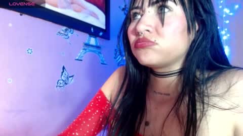 Snapshot of myomi_nix chatting on 12/20/24, 03:14 myomi online show from 12/20/24, 03:14