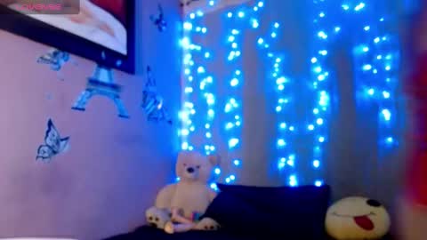 Snapshot of myomi_nix chatting on 01/18/25, 03:09 myomi online show from 01/18/25, 03:09