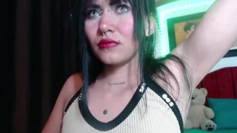 Snapshot of myomi_nix chatting on 01/27/25, 03:58 myomi online show from 01/27/25, 03:58