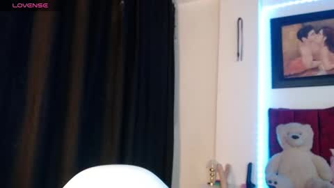 Snapshot of myomi_nix chatting on 01/30/25, 06:03 myomi online show from 01/30/25, 06:03