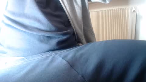 Ben online show from 10/10/25, 07:13