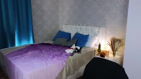 Snapshot of myshkek chatting on 01/09/25, 09:58 Mickey online show from 01/09/25, 09:58