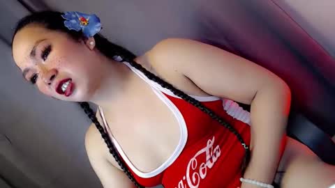 Snapshot of mysterious_kim chatting on 10/10/25, 03:05 kimmy online show from 10/10/25, 03:05