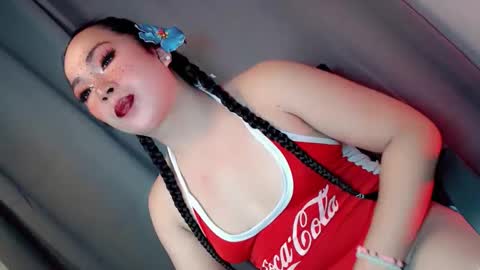 Snapshot of mysterious_kim chatting on 10/15/25, 01:50 kimmy online show from 10/15/25, 01:50