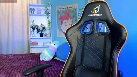mystery_mary online show from 10/20/25, 10:49