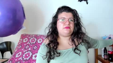 Snapshot of mystery_psique chatting on 11/08/25, 07:01 mystery_psique online show from 11/08/25, 07:01