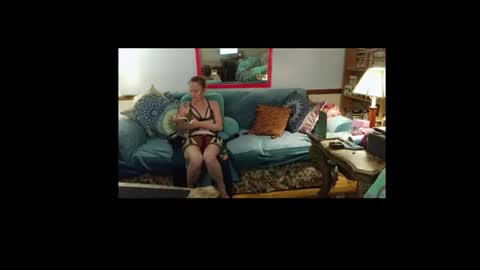 Snapshot of mysteryblue62 chatting on 07/10/26, 02:16 Mystery Blue and Mistress Prude online show from 07/10/26, 02:16