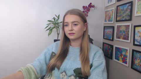 Snapshot of mysteryericax chatting on 12/09/24, 03:54 Erica online show from 12/09/24, 03:54
