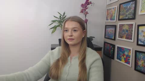 Snapshot of mysteryericax chatting on 02/17/25, 02:37 Erica online show from 02/17/25, 02:37