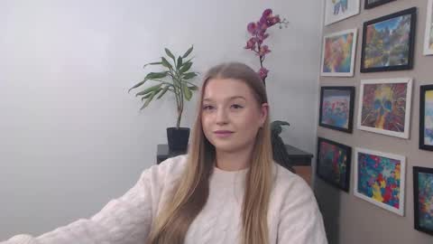 Snapshot of mysteryericax chatting on 02/25/25, 12:03 Erica online show from 02/25/25, 12:03