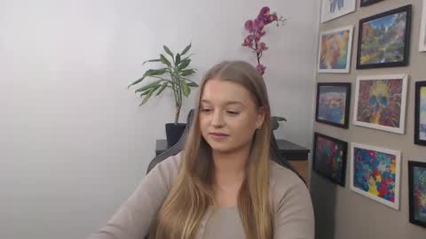 Snapshot of mysteryericax chatting on 02/27/25, 12:02 Erica online show from 02/27/25, 12:02