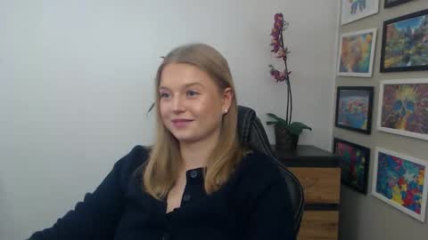 Erica online show from 01/11/26, 09:58