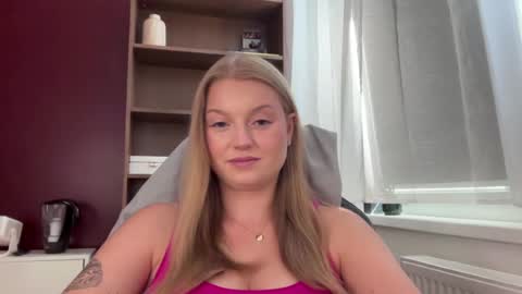 Erica online show from 06/30/26, 08:26