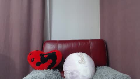 Mystery Girl online show from 11/02/25, 04:53