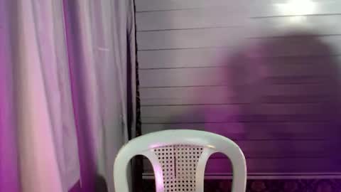 Snapshot of mysteryman_xxx chatting on 12/16/25, 02:22 UR GIRL NEXTDOOR online show from 12/16/25, 02:22