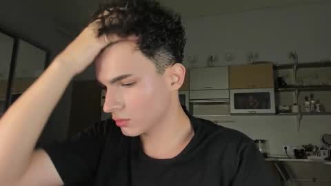 Snapshot of mystic_evan chatting on 09/13/25, 11:37 Evan Brown online show from 09/13/25, 11:37