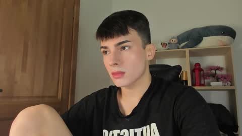 Snapshot of mystic_evan chatting on 11/02/25, 11:40 Evan Brown online show from 11/02/25, 11:40