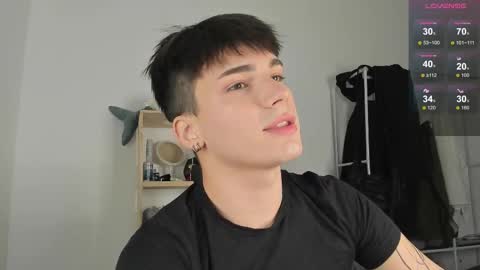 Snapshot of mystic_evan chatting on 11/27/25, 05:37 Evan Brown online show from 11/27/25, 05:37