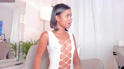 Julieth  online show from 04/20/26, 04:15