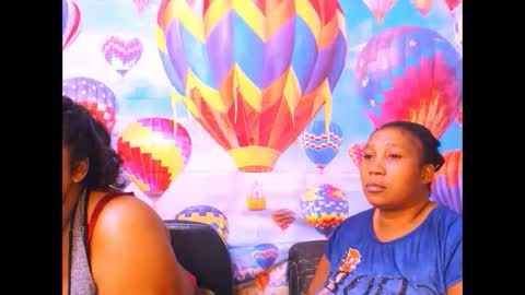 Snapshot of mysticebony18 chatting on 12/15/24, 08:36 mysticebony18 online show from 12/15/24, 08:36