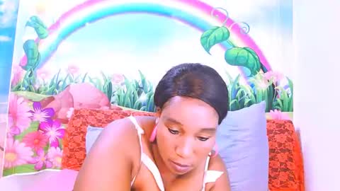 Snapshot of mysticebony18 chatting on 02/16/25, 08:44 mysticebony18 online show from 02/16/25, 08:44