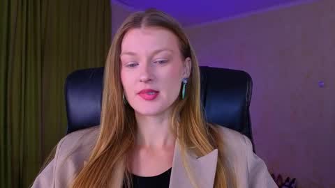 mysticvenus_ online show from 01/19/26, 03:27