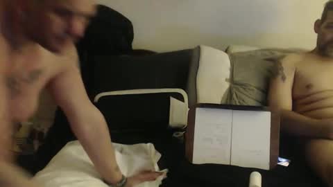 Snapshot of mythicalzed13 chatting on 12/18/25, 03:01 Sec Zorgan online show from 12/18/25, 03:01