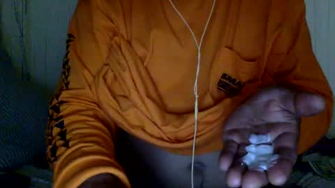 Snapshot of mywi11yisbiggy chatting on 01/31/25, 12:18 str8 dom alphaAsian Daddy type. sorry not bi or  curious but i dont judgediscrimenate. online show from 01/31/25, 12:18