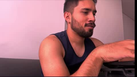 Snapshot of myy_darling chatting on 01/05/26, 05:49 Hi Im Axel online show from 01/05/26, 05:49