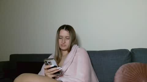 Eva online show from 12/23/24, 10:01