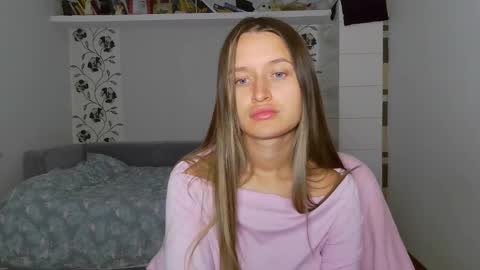 Eva online show from 11/06/25, 03:46