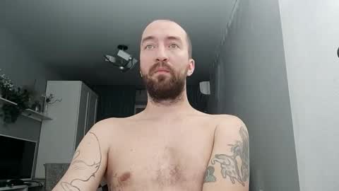 Snapshot of n22day22 chatting on 09/20/25, 08:32 Mr Bigmagnum online show from 09/20/25, 08:32