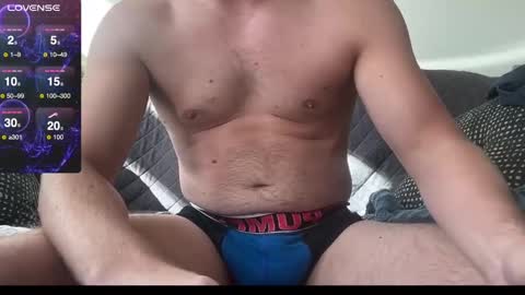 Snapshot of n8kedhorned chatting on 10/03/25, 09:45 Jackson online show from 10/03/25, 09:45