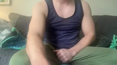 Snapshot of n8kedhorned chatting on 11/30/25, 07:51 Jackson online show from 11/30/25, 07:51