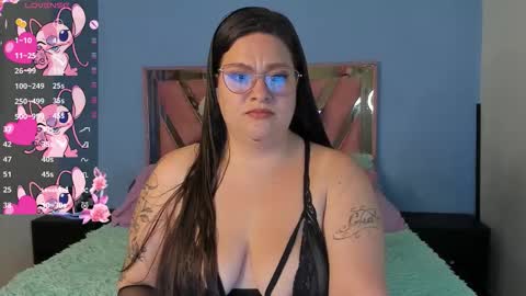 Snapshot of n_tiana chatting on 10/02/25, 03:57 Tiana online show from 10/02/25, 03:57