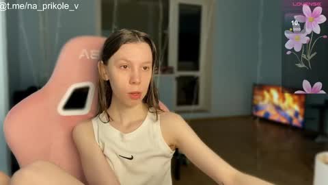 Vanessa and Julia  online show from 11/21/25, 05:55