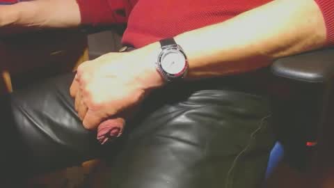 Snapshot of naaapa chatting on 01/08/25, 10:06 naaapa online show from 01/08/25, 10:06