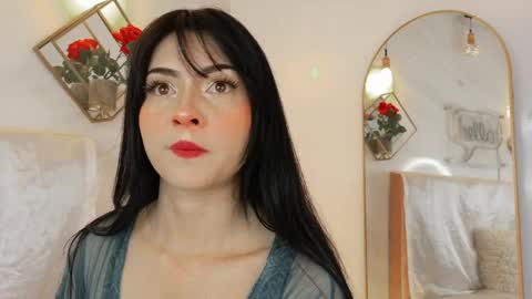 naamah_b online show from 03/29/26, 02:39