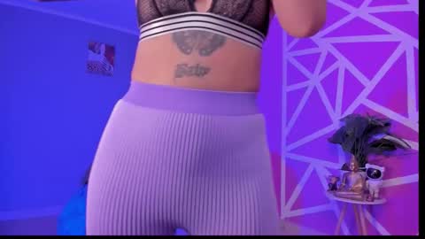 anny online show from 02/01/26, 10:08