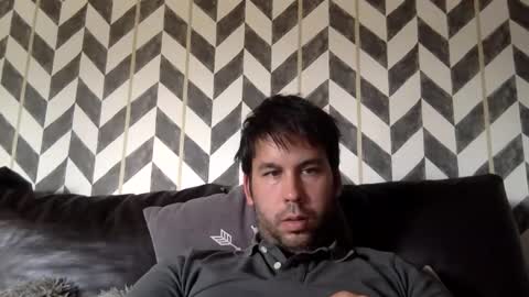 Snapshot of nachosev chatting on 10/14/25, 02:51 jesussevilla online show from 10/14/25, 02:51