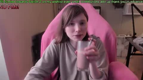 Snapshot of nacmar chatting on 06/21/26, 01:41 Natalie Marlo online show from 06/21/26, 01:41