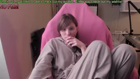 Snapshot of nacmar chatting on 07/08/26, 07:02 Natalie Marlo online show from 07/08/26, 07:02