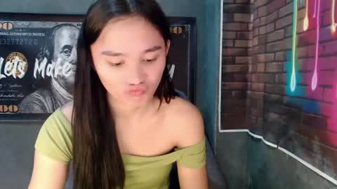 Snapshot of nadiestar chatting on 06/18/26, 12:33 nadiestar online show from 06/18/26, 12:33