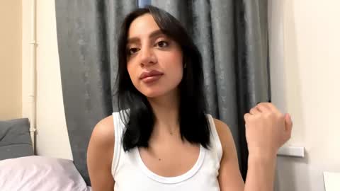 Leya online show from 06/08/26, 04:18