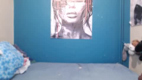 nadinnnea online show from 11/25/25, 08:25