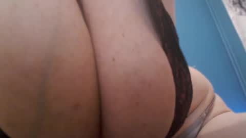 nadinnnea online show from 03/17/26, 09:18