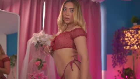 Snapshot of nadyablue chatting on 02/06/26, 10:40 Nadia online show from 02/06/26, 10:40